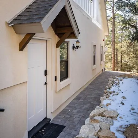 Fawn Chalet In The Prescott Pines Near Downtown Exterior photo